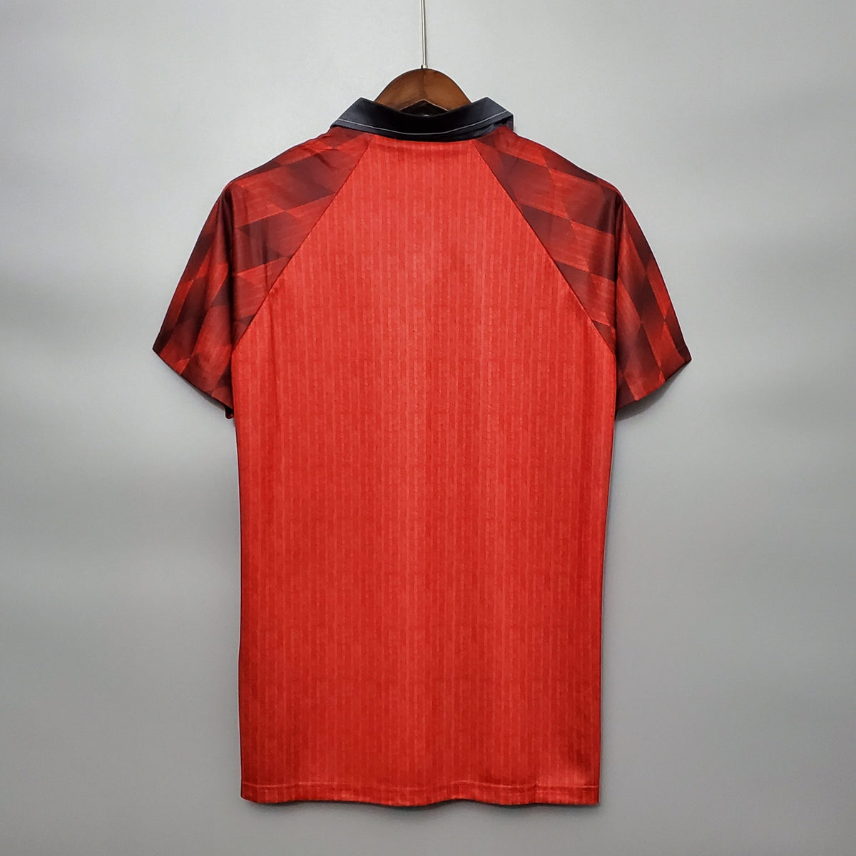 Manchester Utd Maillot Rétro 1996 – vue 4
