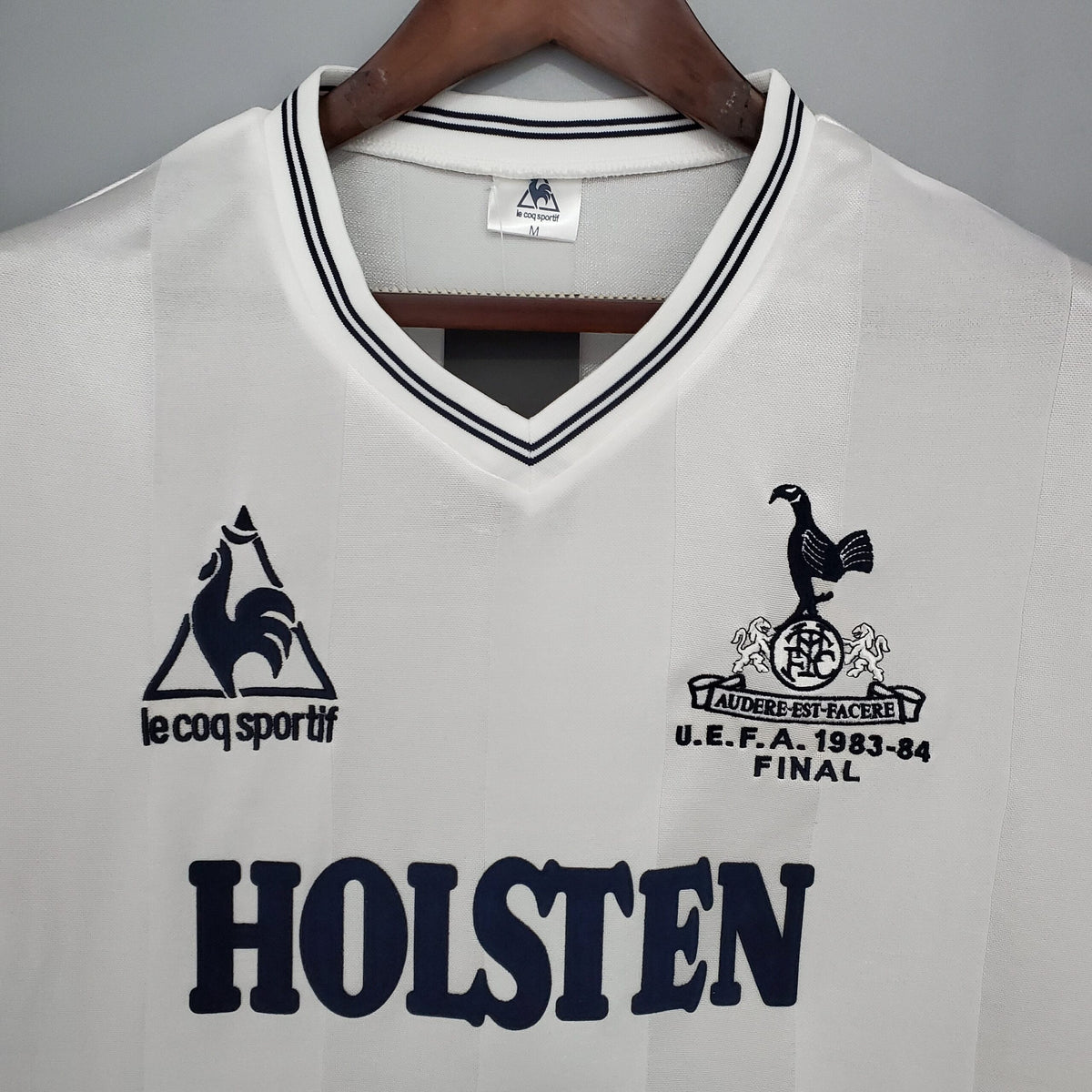 Tottenham Maillot Rétro 83/84 – vue 6