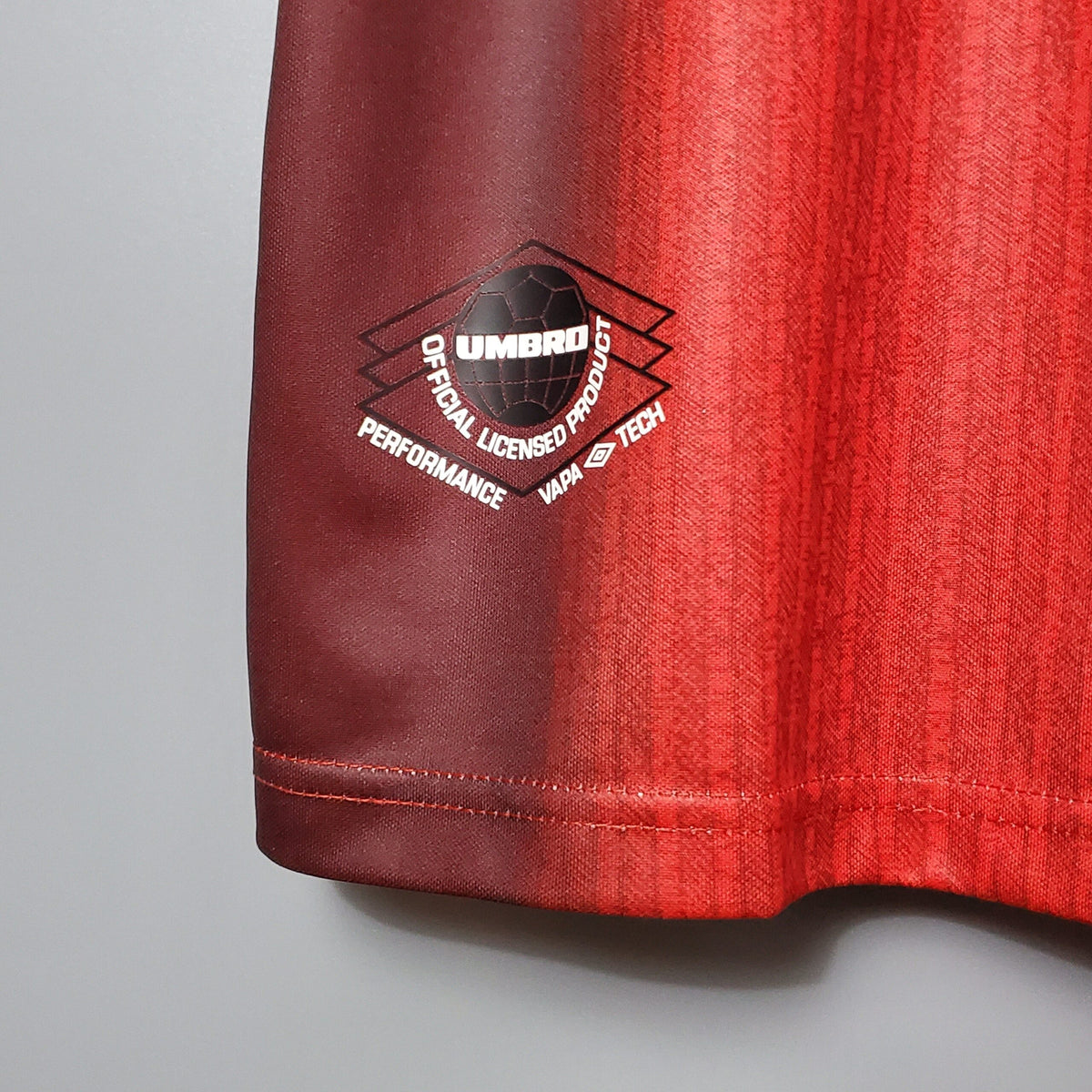 Manchester Utd Maillot Rétro 1996 – vue 6