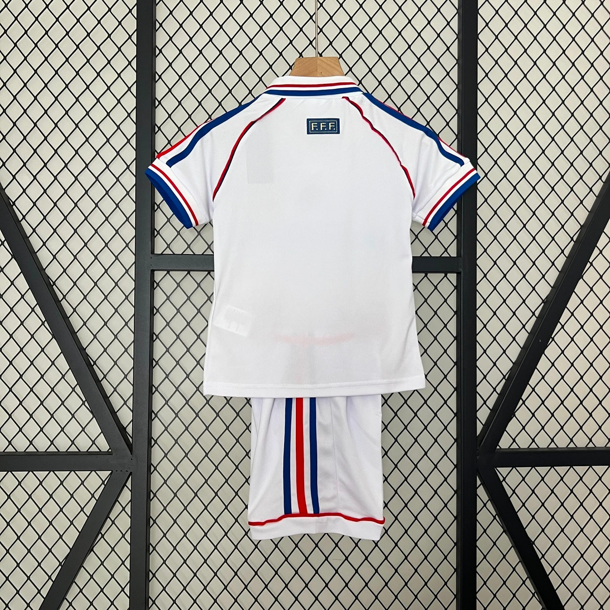 France Ensemble Enfant Rétro 24/25 – vue 2