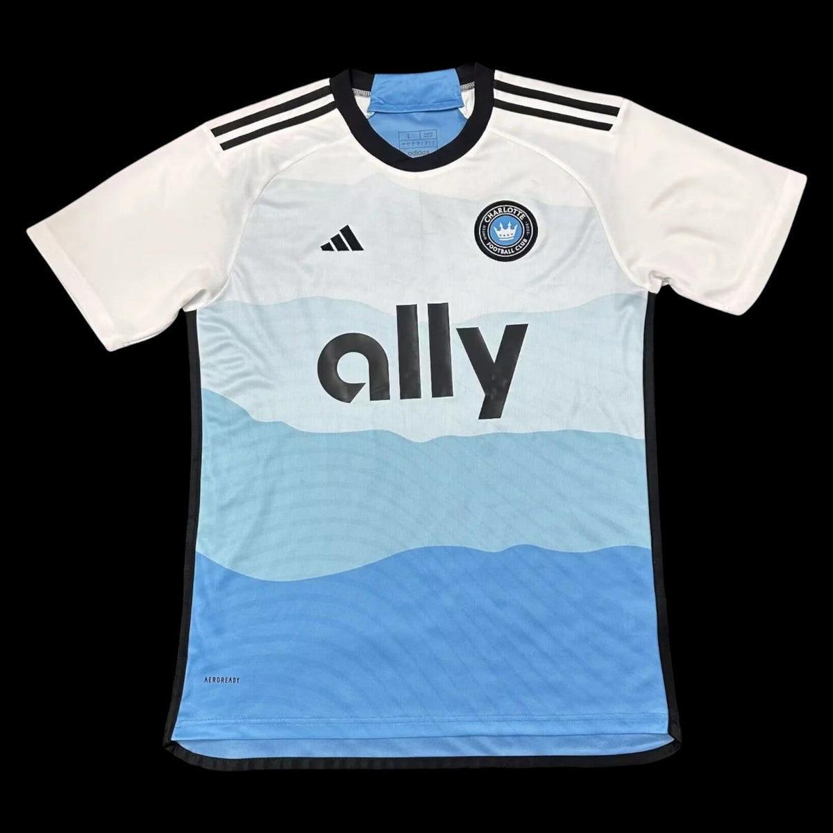 Charlotte Maillot Domicile 25/26