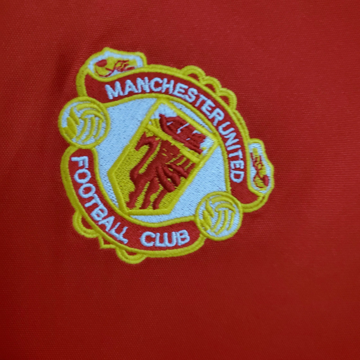 Manchester Utd Maillot Rétro 85/86 – vue 2