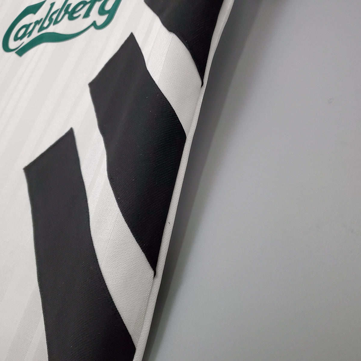 Liverpool Maillot Rétro 93/95 – vue 4