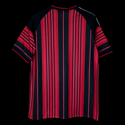 Eintracht Francfort Maillot Domicile 26/27 – vue 2