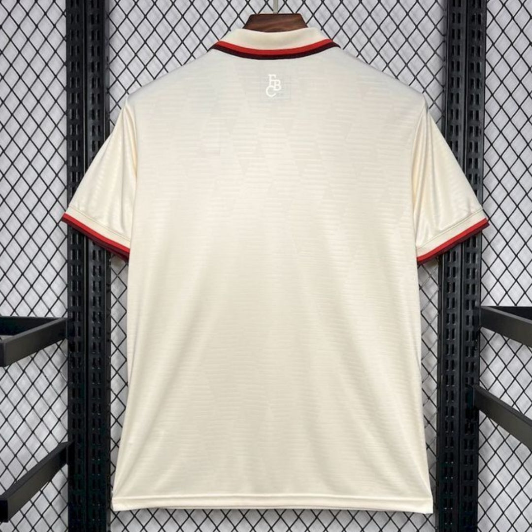 Bayern Maillot Third 24/25 – vue 2