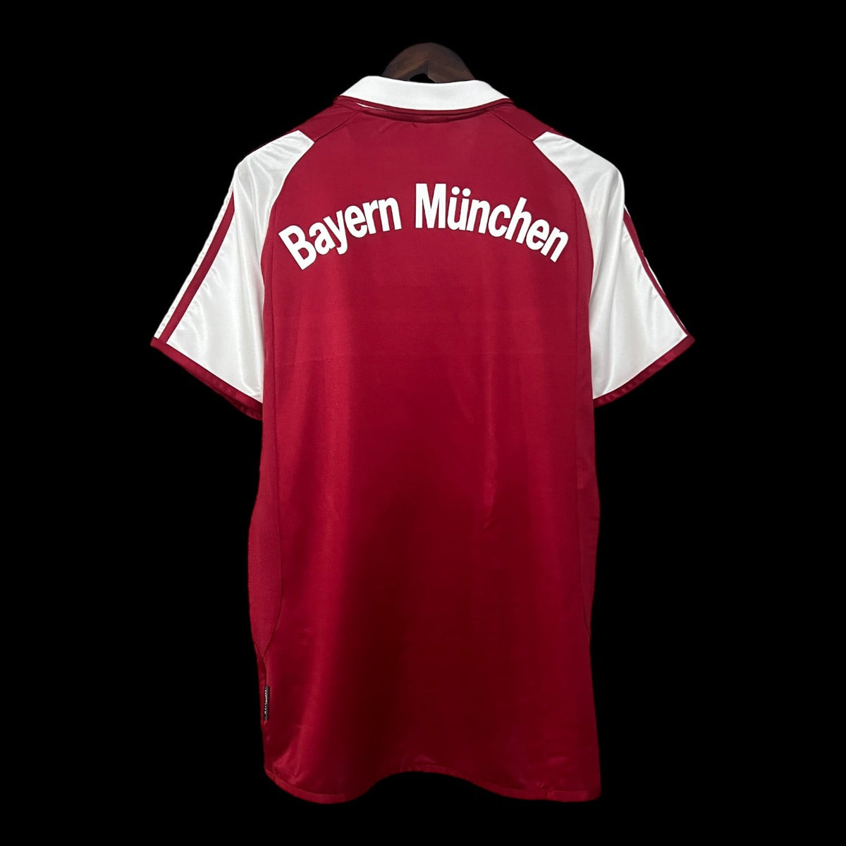 Bayern Munich Maillot Rétro 03/04 – vue 2