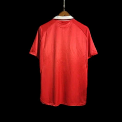 Manchester Utd Maillot Rétro 1999 – vue 2